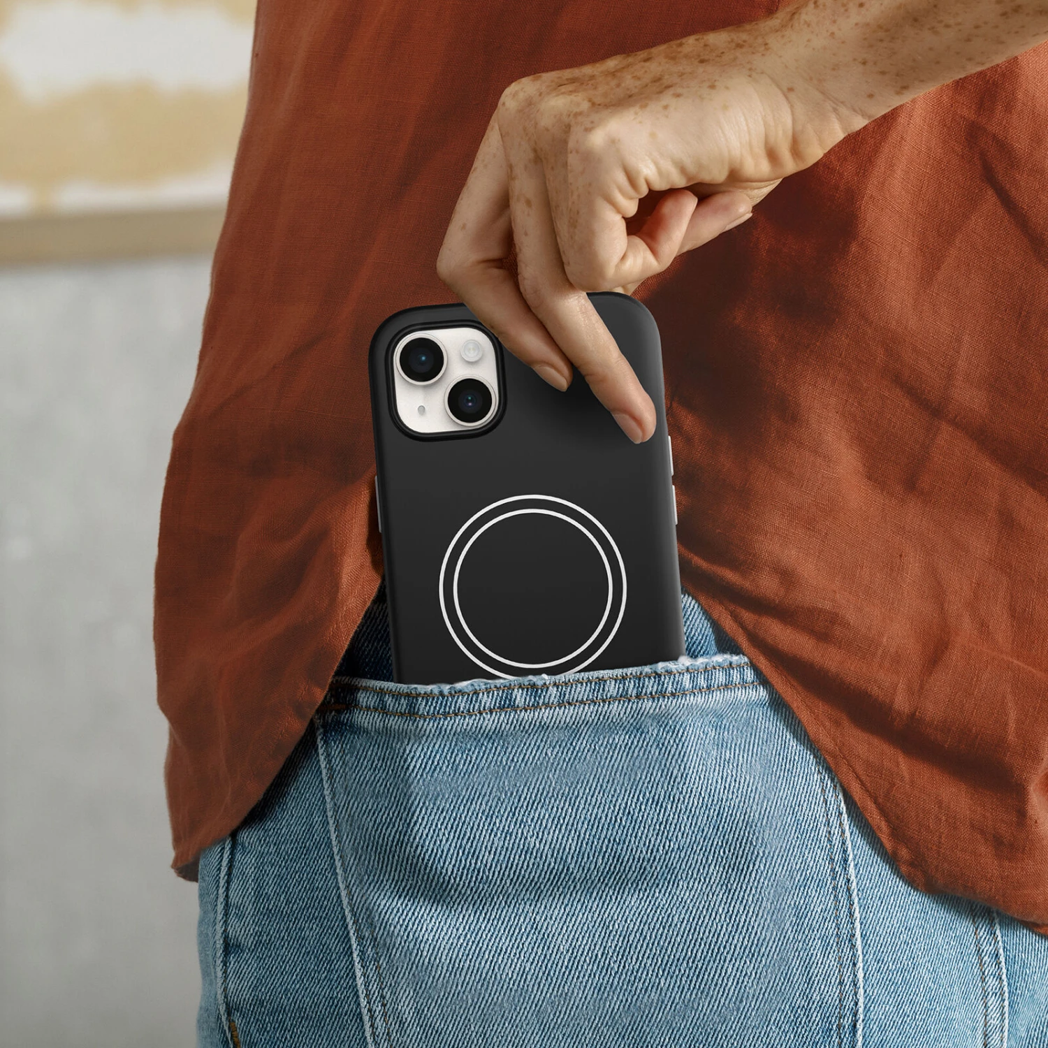 Coque IPhone 14 Plus Aneu Series Snowfall (Black/White) 4 Coque IPhone 14 Plus Aneu Series Snowfall (Black/White) – Image 2