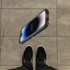 Coque IPhone 14 Pro Defender Series XT Black Crystal (Clear/Black) -Magasin D'Accessoires Mobiles defender xt iphc22 black crystal 4