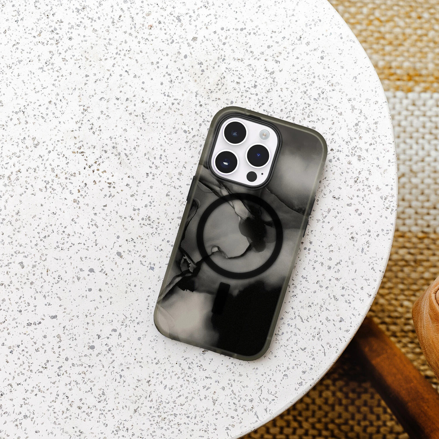 Coque IPhone 14 Pro Figura Series Argent (Black) 6 Coque IPhone 14 Pro Figura Series Argent (Black) – Image 4