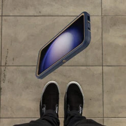 Coque Galaxy S23 Defender Series Blue Suede Shoes 9 Coque Galaxy S23 Defender Series Blue Suede Shoes -Magasin D'Accessoires Mobiles galaxy s23 defender blue suede shoes 4