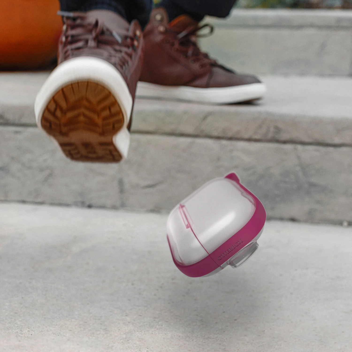 Coque AirPods (3e Gén) Série Lumen Sparkleberry (Pink) 4 Coque AirPods (3e Gén) Série Lumen Sparkleberry (Pink) – Image 2