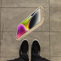 Coque IPhone 14 Plus Lumen Series Tiara (Metallic Beige) -Magasin D'Accessoires Mobiles lumen iphb22 tiara 3