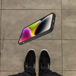 Coque IPhone 14 Plus Otter + Pop Symmetry Series Black -Magasin D'Accessoires Mobiles otterpop symmetry iphb22 black 4