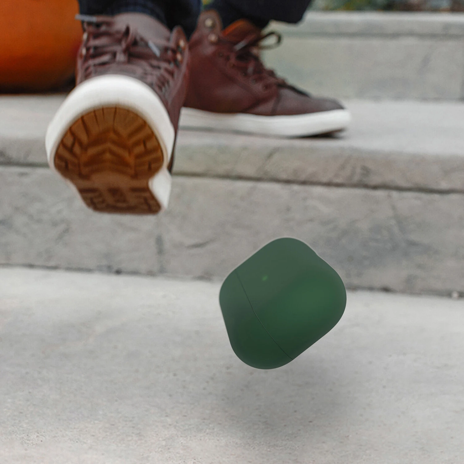 Coque Apple AirPods Pro (1e Gén) Soft Touch Green Envy 4 Coque Apple AirPods Pro (1e Gén) Soft Touch Green Envy – Image 2