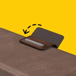 Coque IPhone 14 Plus Strada Series Espresso (Brown) -Magasin D'Accessoires Mobiles strada iphb22 espresso 3